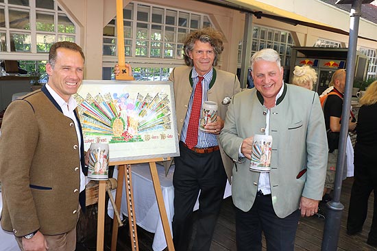Der Festkrug der Wiesnwirte 2019 wurde am 22.07.2019 vorgestellt (©Foto. Martin Schmitz)